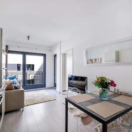 Rames-cosmo Downtown With Rooftop Pool Budapest