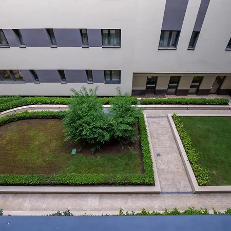 Rames-cosmo Downtown With Rooftop Pool Apartment *