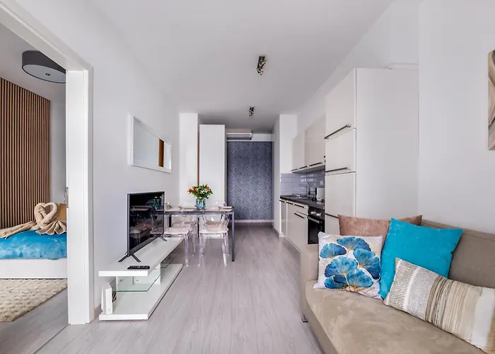 Rames-cosmo Downtown With Rooftop Pool *